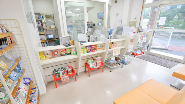 そうごう薬局　島崎店の受付/カウンター