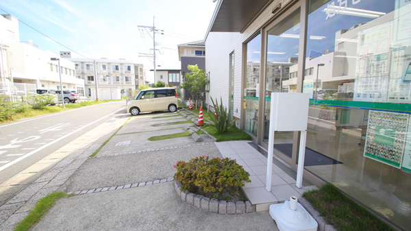 そうごう薬局　新宮中央店の駐車場