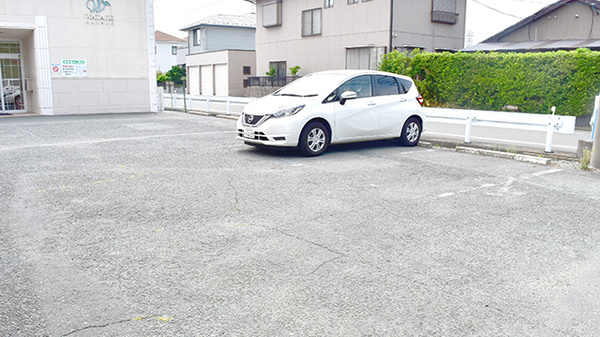 そうごう薬局　浜松渡瀬店の駐車場