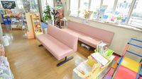 そうごう薬局　行橋店の待合スペース