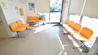 そうごう薬局　宝塚売布店の待合スペース