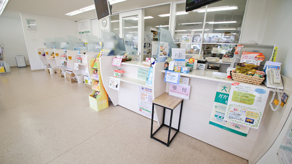 そうごう薬局　月隈モール店の受付/カウンター