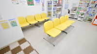 そうごう薬局　フジグラン広島店の待合スペース