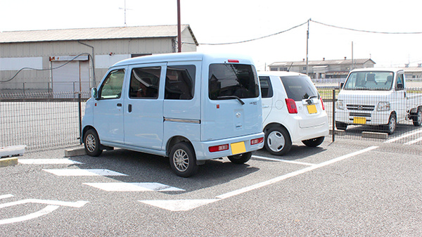 たまい薬局の駐車場
