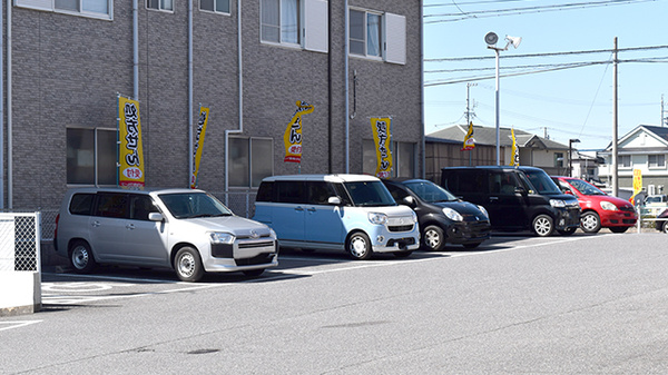スギ薬局　百石店の駐車場
