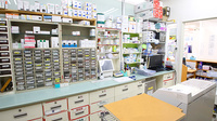 スギ薬局　牛田店の調剤器具