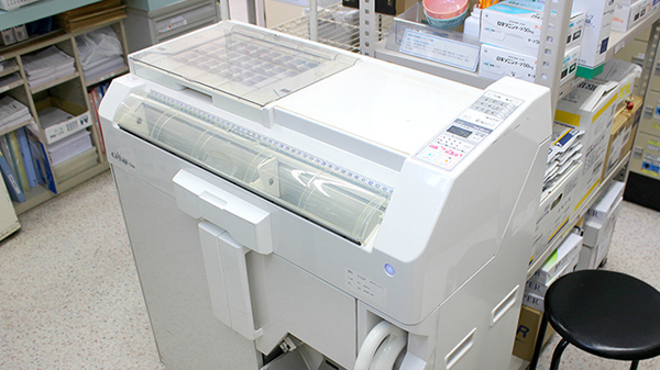 スギ薬局　碧南新川店の調剤器具