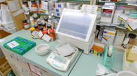 スギ薬局　高横須賀店の調剤器具