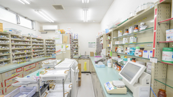 スギ薬局　東田店の調剤室