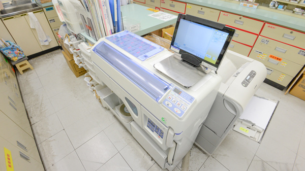 スギ薬局　アクシス鈴鹿店の調剤器具
