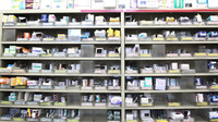 スギ薬局　大平店の薬棚