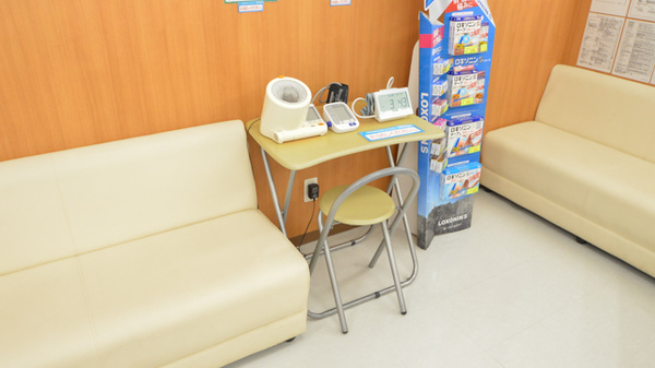 スギ薬局　多度店の血圧計
