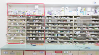スギ薬局　稲熊店の薬棚
