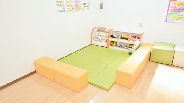 スギ薬局　島店のキッズ用設備