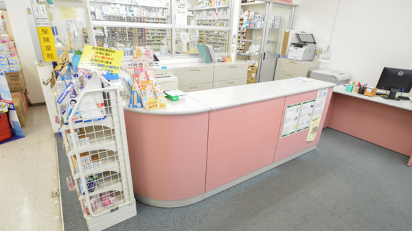 スギ薬局　北勢店の受付/カウンター