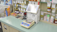 スギ薬局　北勢店の調剤器具