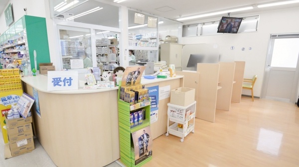スギ薬局　毛受店の受付/カウンター