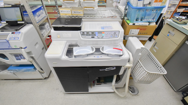 スギ薬局　阿倉川店の調剤器具