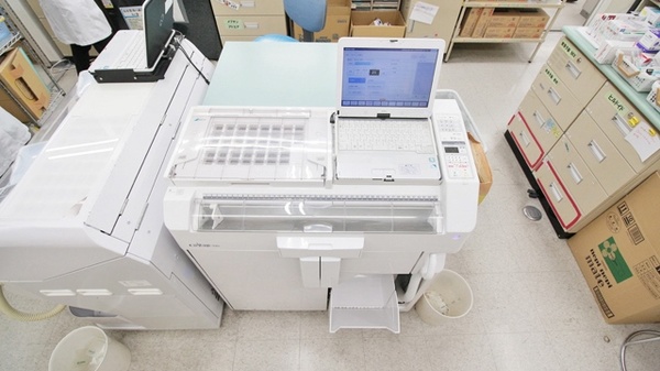 スギ薬局　青竹店の調剤器具