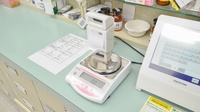 スギ薬局　又丸店の調剤器具