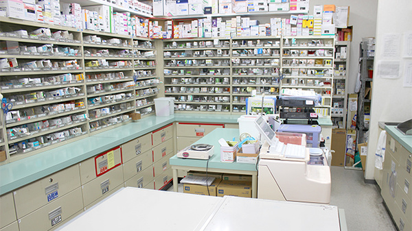 スギ薬局　富田店の調剤室