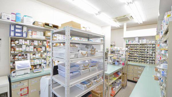 スギ薬局　中鶉店の調剤室