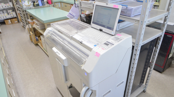 スギ薬局　中鶉店の調剤器具