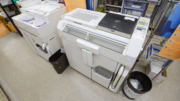 スギ薬局　東浦店の調剤器具