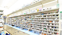 スギ薬局　近江八幡西店の薬棚