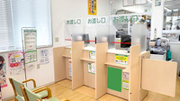 スギ薬局　若江南店の受付/カウンター