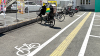 スギ薬局　若江南店の駐輪場