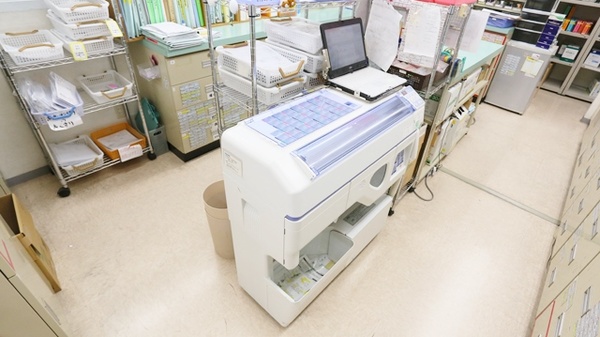 スギ薬局　浜甲子園店の調剤器具