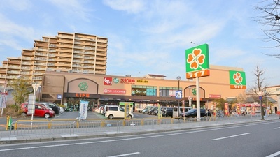スギ薬局　浜甲子園店の外観