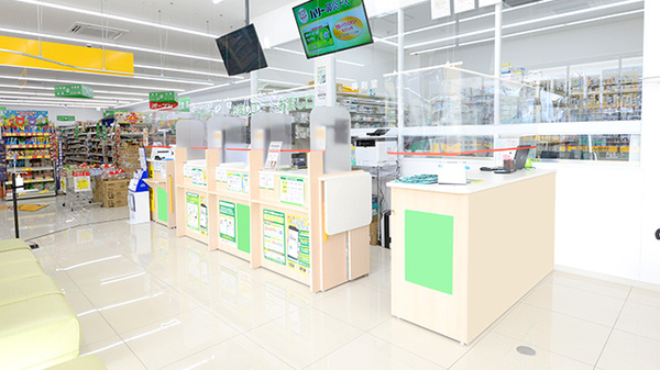 スギ薬局　伏見向島店の受付/カウンター