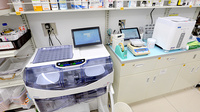 スギ薬局　伏見向島店の調剤器具