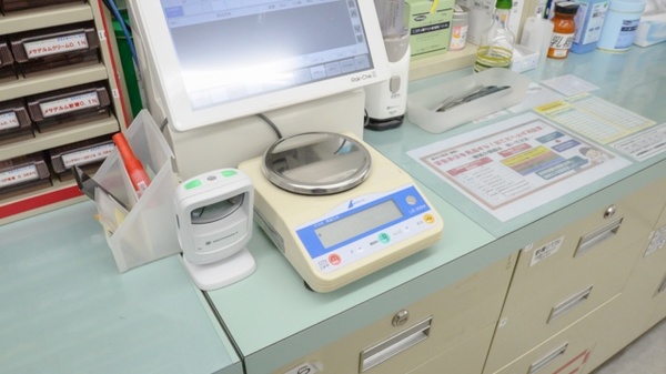 スギ薬局　渋川店の調剤器具