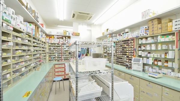 スギ薬局　関店の調剤室