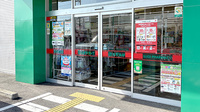 スギ薬局　中百舌鳥店の入口