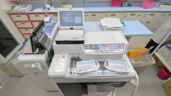 スギ薬局　伊賀上野店の調剤器具
