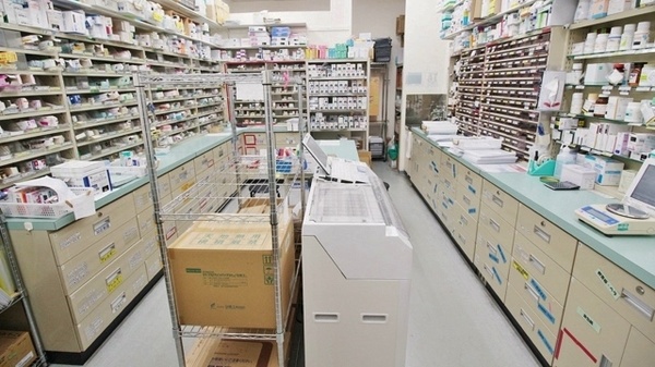スギ薬局　豊橋花田店の調剤室