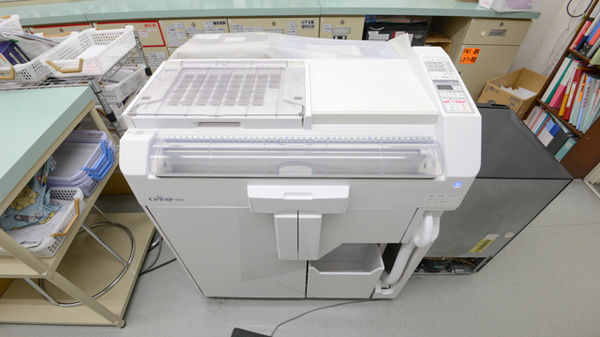 スギ薬局　青葉店の調剤器具