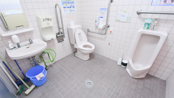 スギ薬局　高屋店のお手洗い