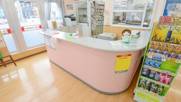 スギ薬局　篠木店の受付/カウンター