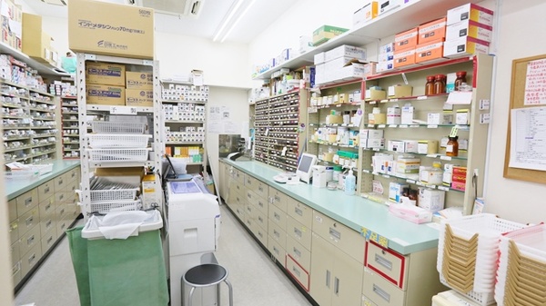 スギ薬局　三田店の調剤室