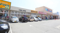 スギ薬局　三田店の駐車場