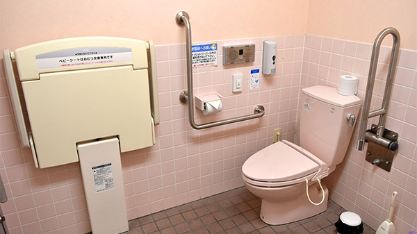 スギ薬局　磐田中泉店のお手洗い