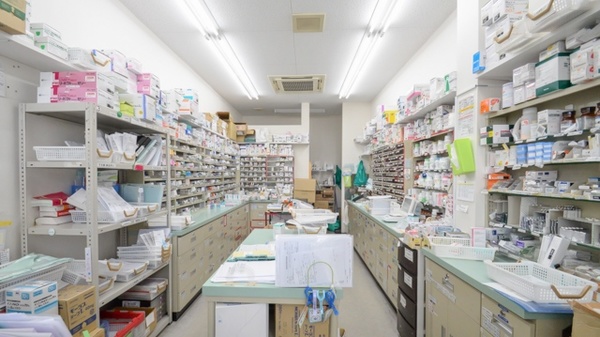 スギ薬局　瀬戸西山店の調剤室