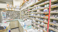 スギ薬局　本山南店の薬棚