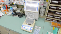 スギ薬局　山ノ内店の調剤器具