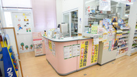 スギ薬局　西宮中前田店の受付/カウンター